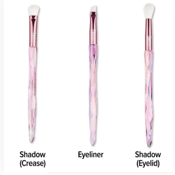 It Cosmetics X Ana Jaks Prismatic Eye Makeup Brush Set Limited Edition - Picture 2 of 7